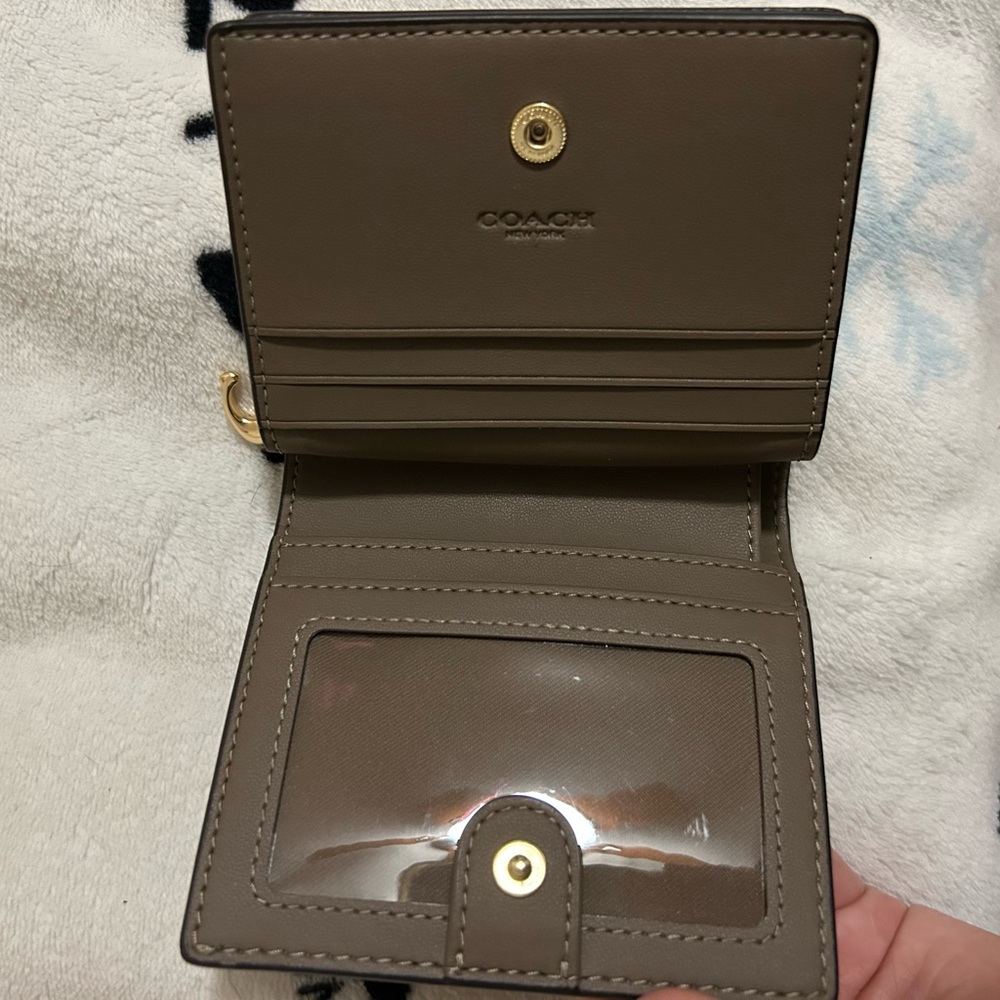 Coach Snap Wallet in Dark Stone - Picture 3 of 7